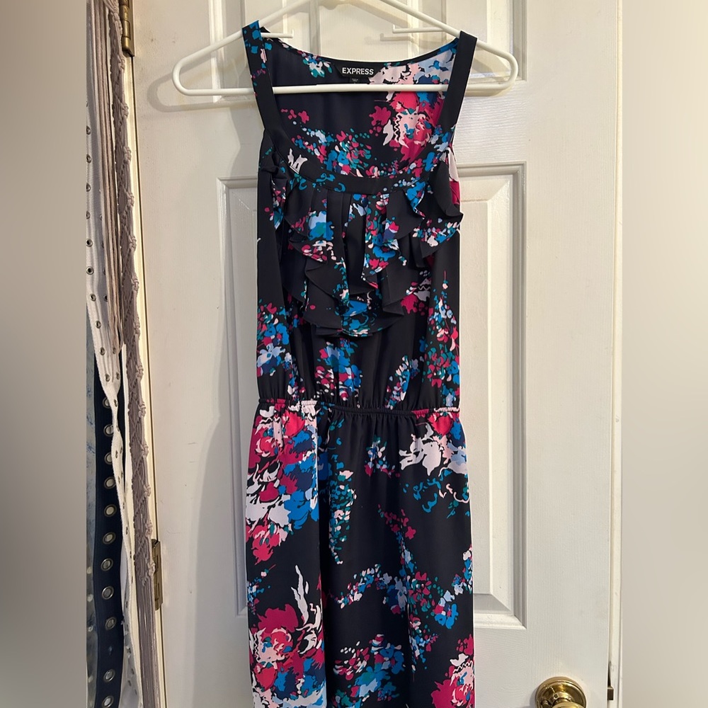 Express floral dress size S